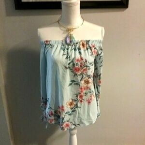 Women's beautiful off the shoulder blue floral size large blouse